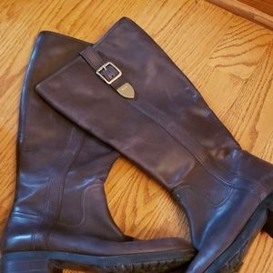 COACH brown boot sz. 7